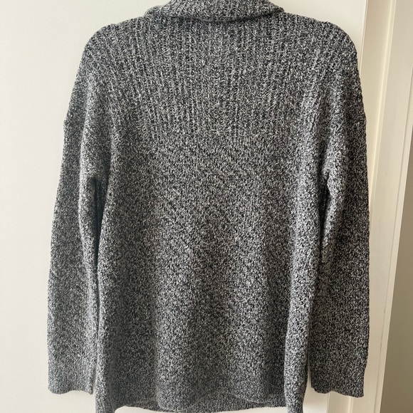 Lucky Brand Sweater - Picture 2 of 5